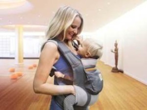 Fit mit Baby und Komforttrage: Neues Kursformat