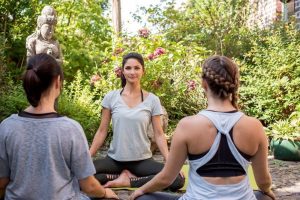 30 % Ermäßigung auf Yoga-Ausbildungen im August