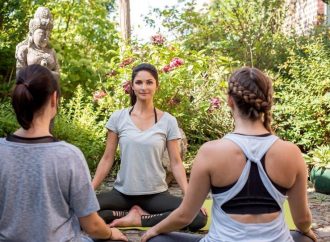 30 % Ermäßigung auf Yoga-Ausbildungen im August